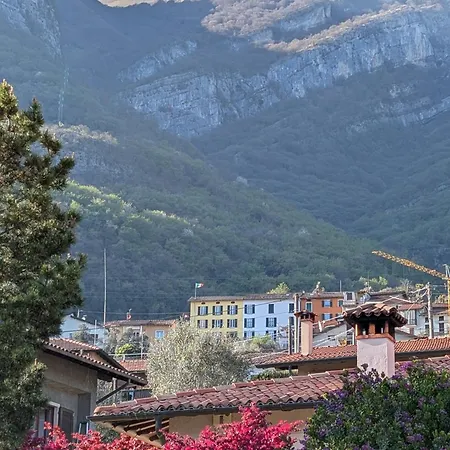 La Casa Della Seta Тремеццо