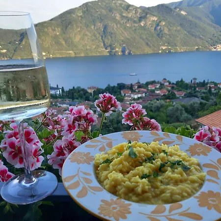 Oda ve Kahvaltı La Casa Della Seta 3*